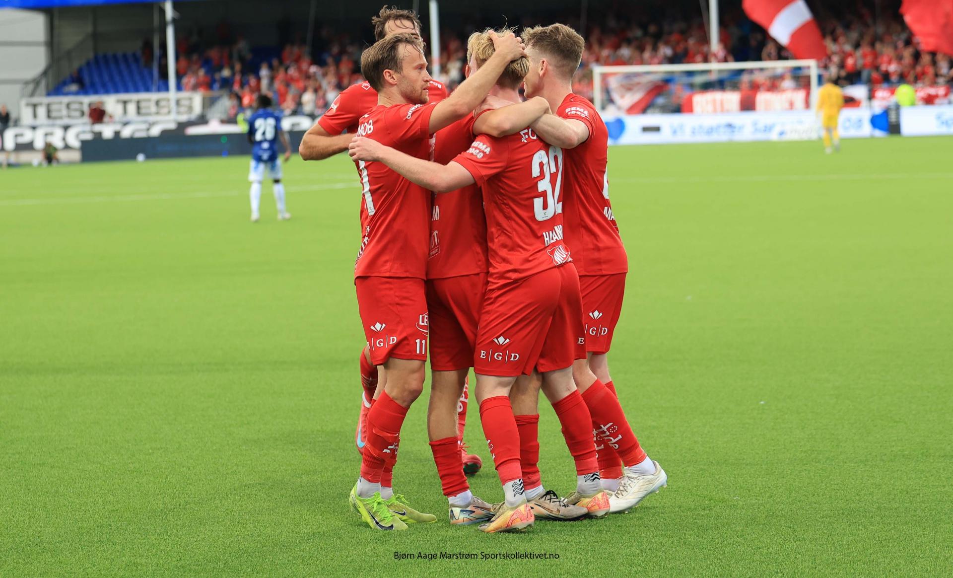 Se albumet fra kampen