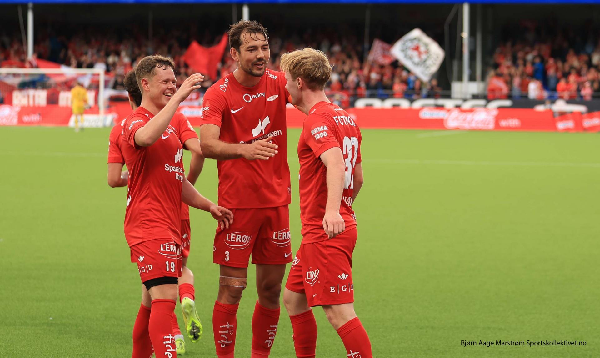 Se albumet fra kampen