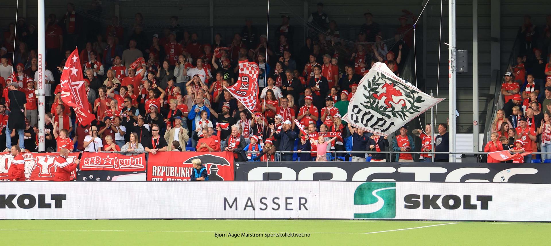 Se albumet fra kampen