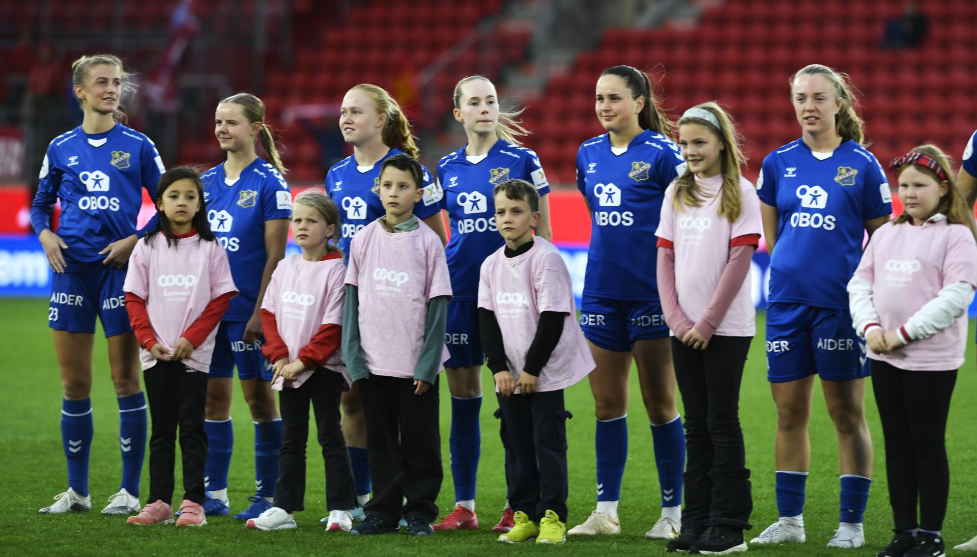 Se albumet fra kampen