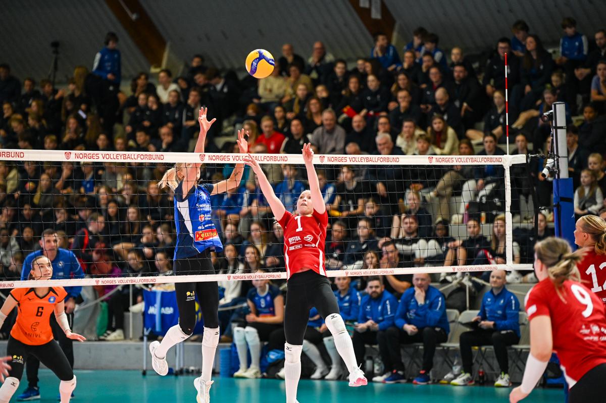 Fra NM-finalen i volleyball for kvinner 2026