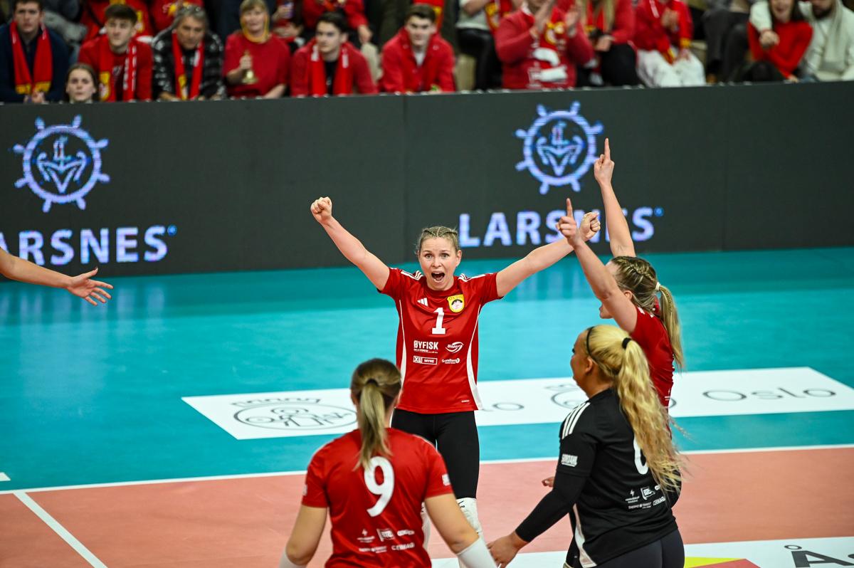 Fra NM-finalen i volleyball for kvinner 2026