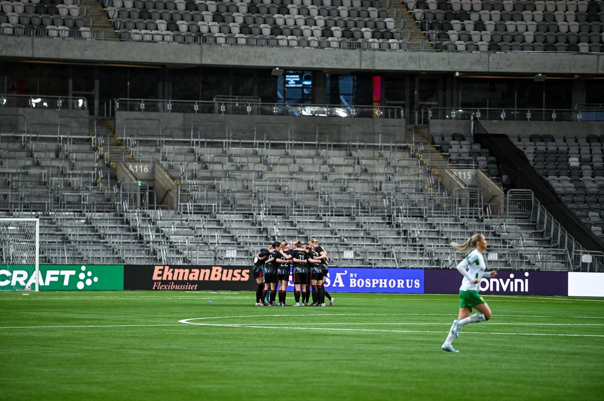 Fra Hammarbys semifinale hjemme mot Sparta Praha.