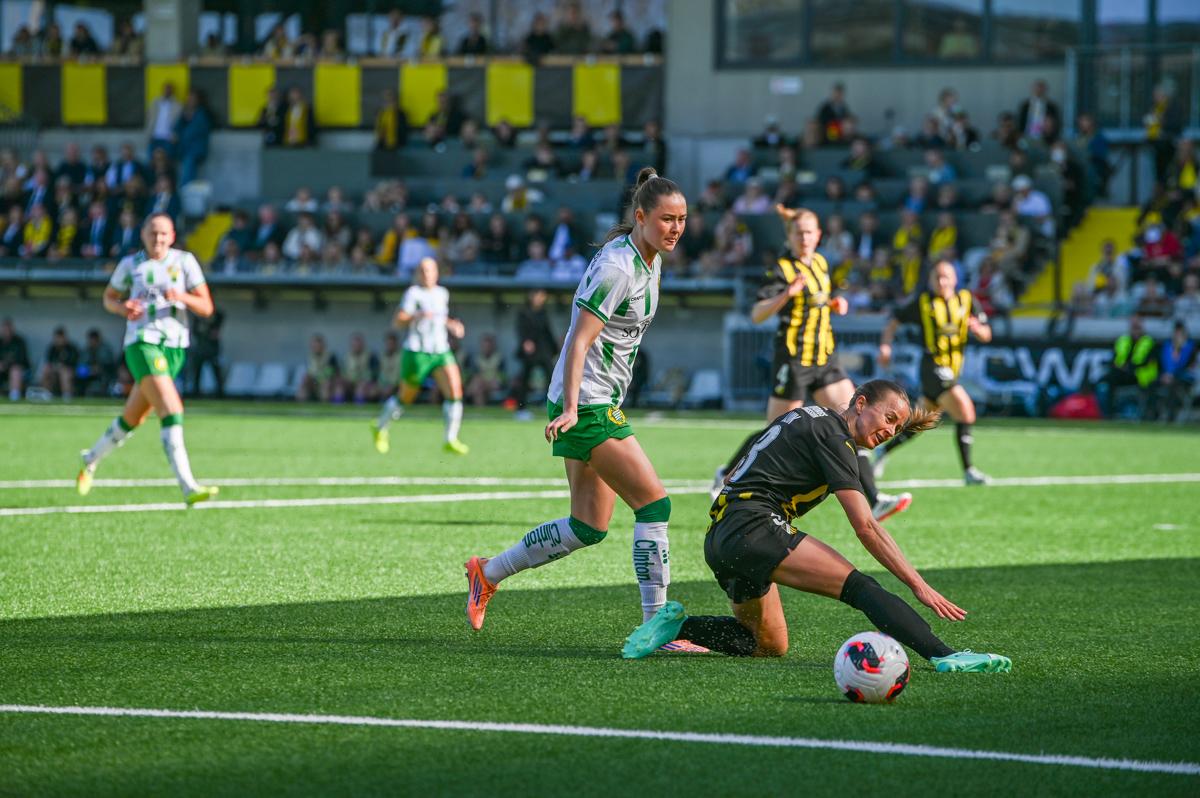 Fra historiens første europacupfinale på damesiden.