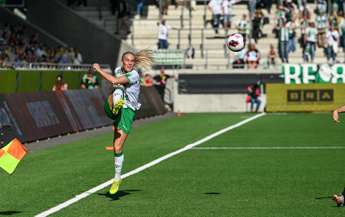 Fra historiens første europacupfinale på damesiden.