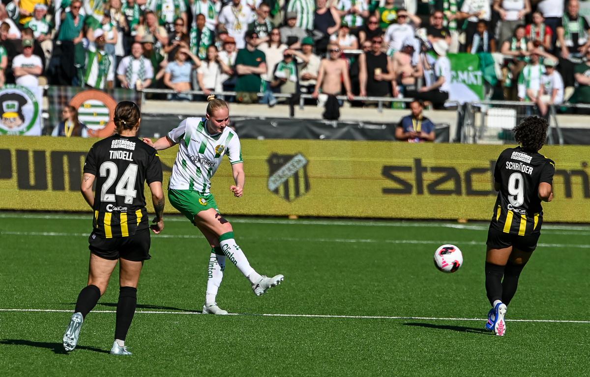 Fra historiens første europacupfinale på damesiden.