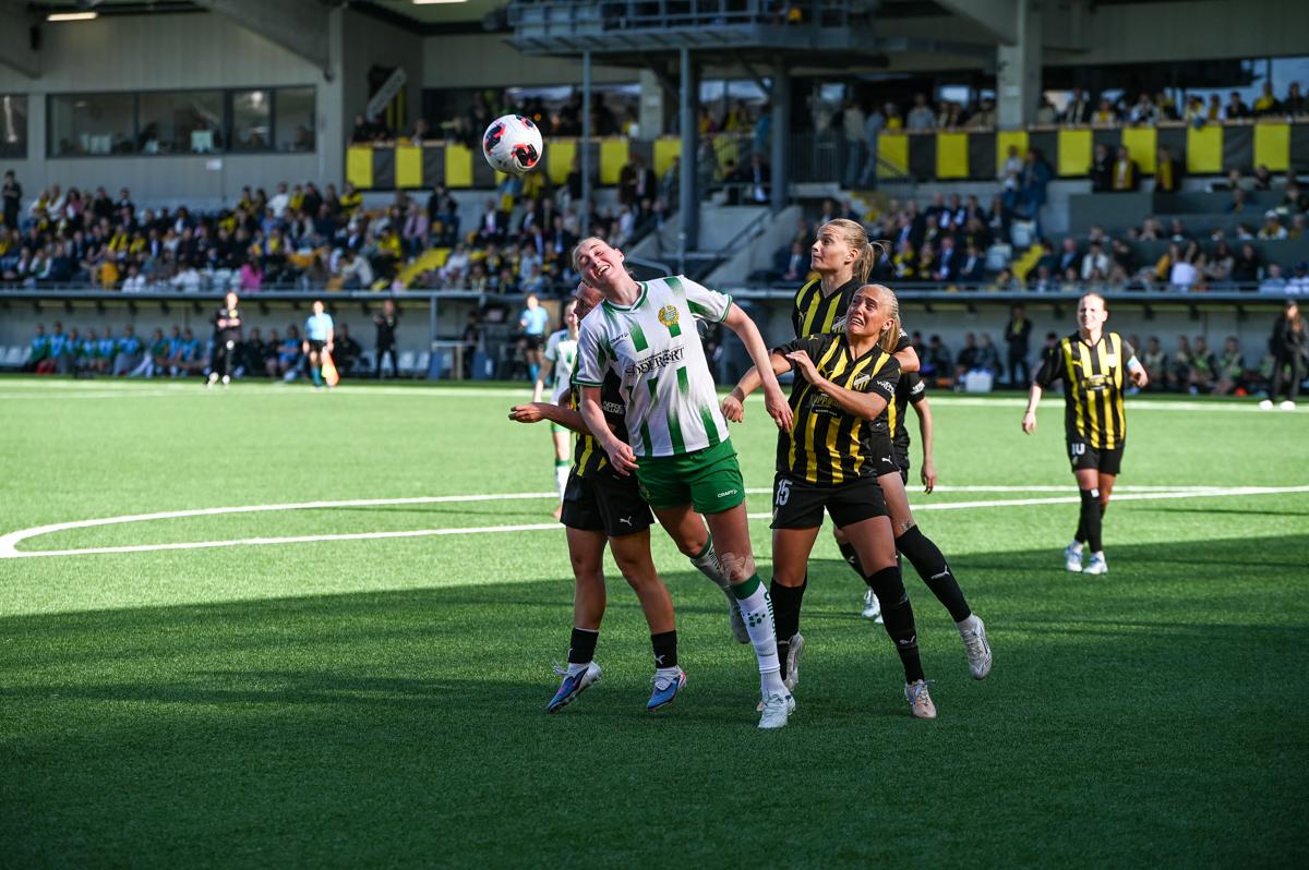 Fra historiens første europacupfinale på damesiden.