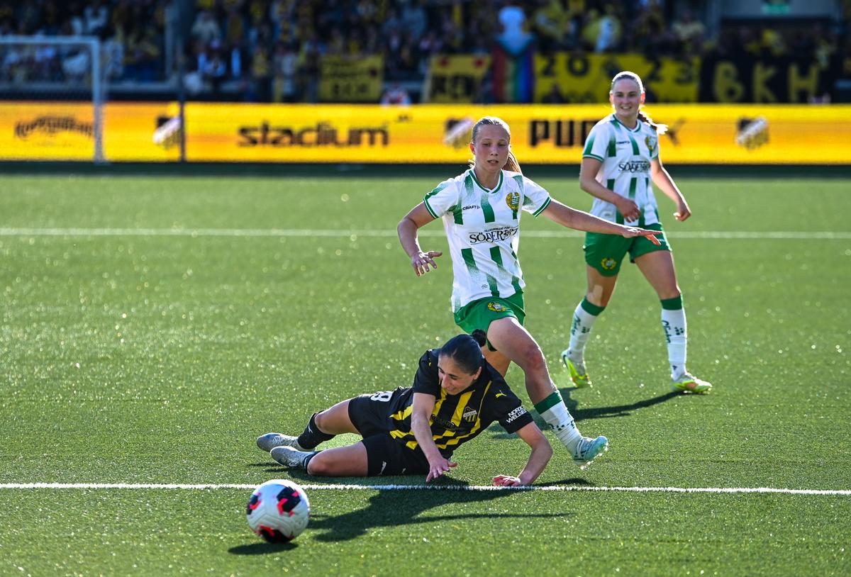 Fra historiens første europacupfinale på damesiden.
