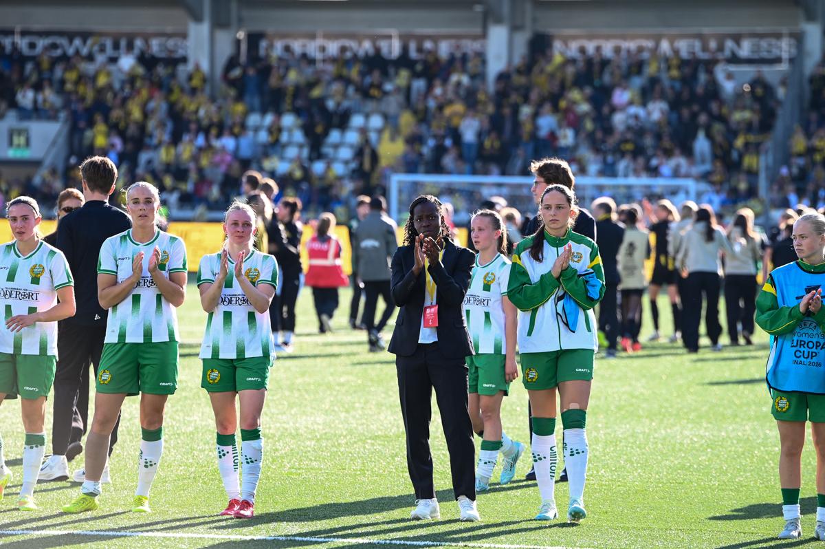 Fra historiens første europacupfinale på damesiden.