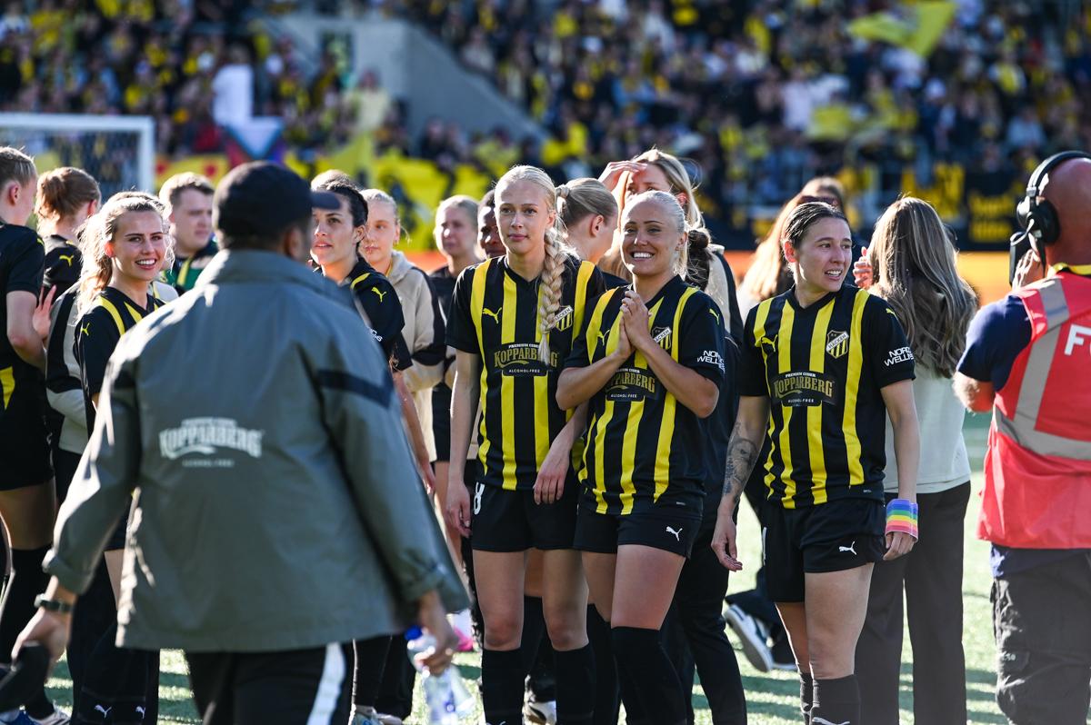 Fra historiens første europacupfinale på damesiden.