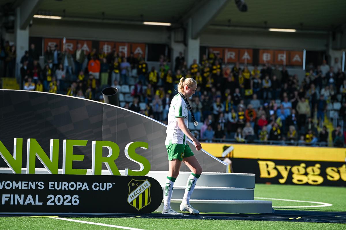 Fra historiens første europacupfinale på damesiden.