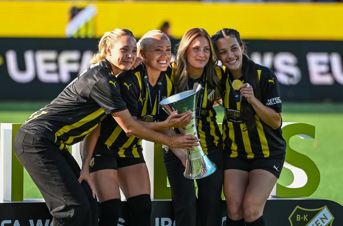 Fra historiens første europacupfinale på damesiden.